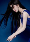 <b>电击玩花蒂跪趴把腿分到最大食物</b>